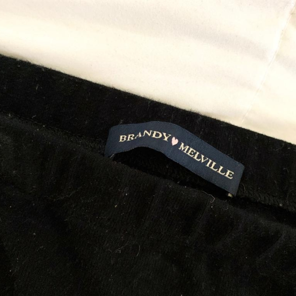 Brandy Melville Griffin Shorts